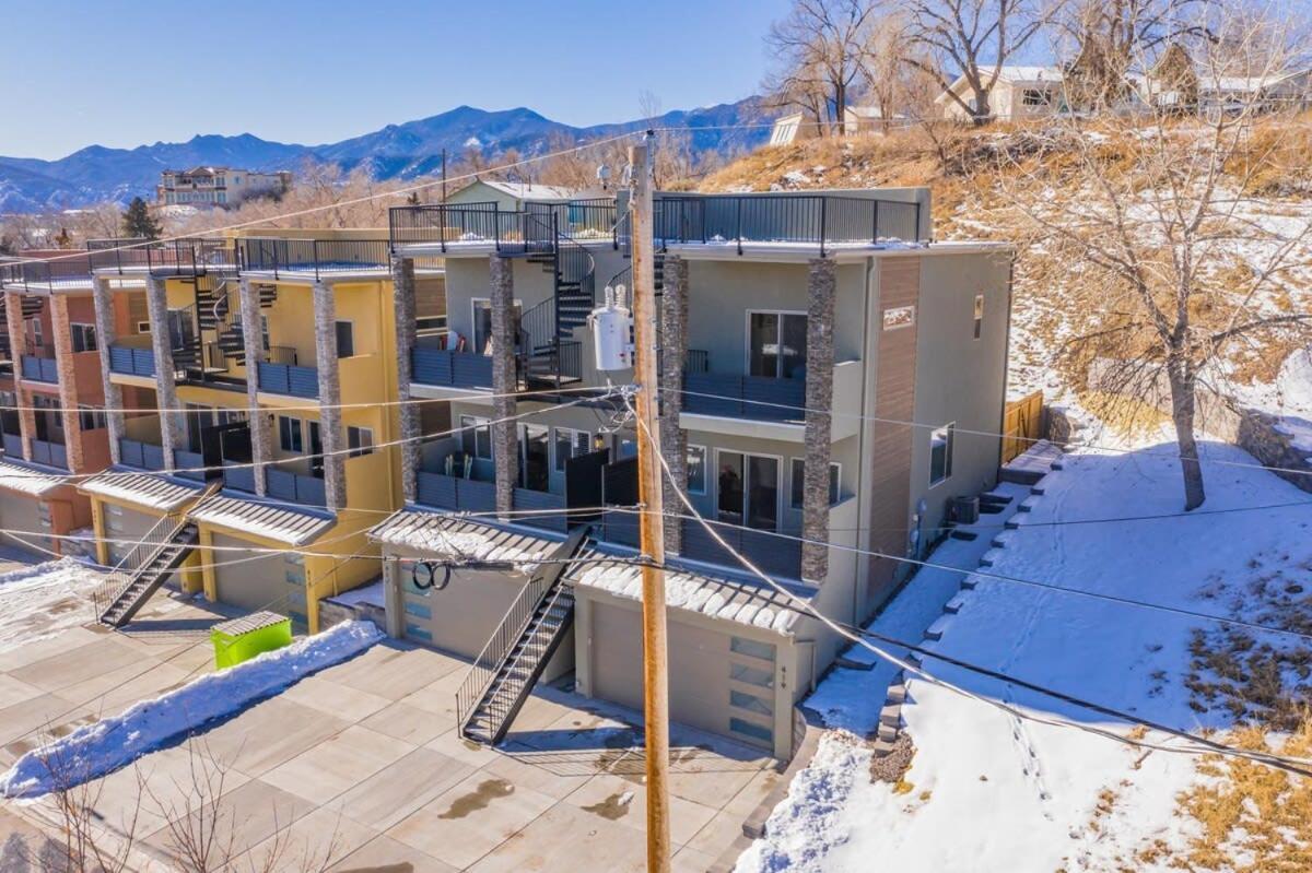 4Bd Home W Rooftop Patio Fire Pit & Mountain Views Colorado Springs Ngoại thất bức ảnh