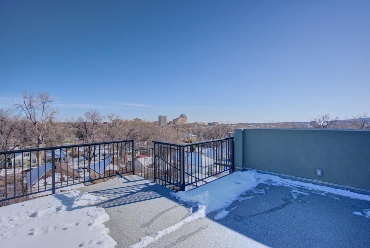 4Bd Home W Rooftop Patio Fire Pit & Mountain Views Colorado Springs Ngoại thất bức ảnh